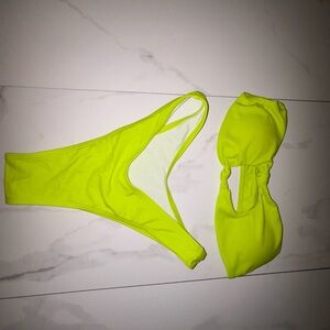 2 pieces set !! Neon Yellow Bikini Set☀️ small worn:)